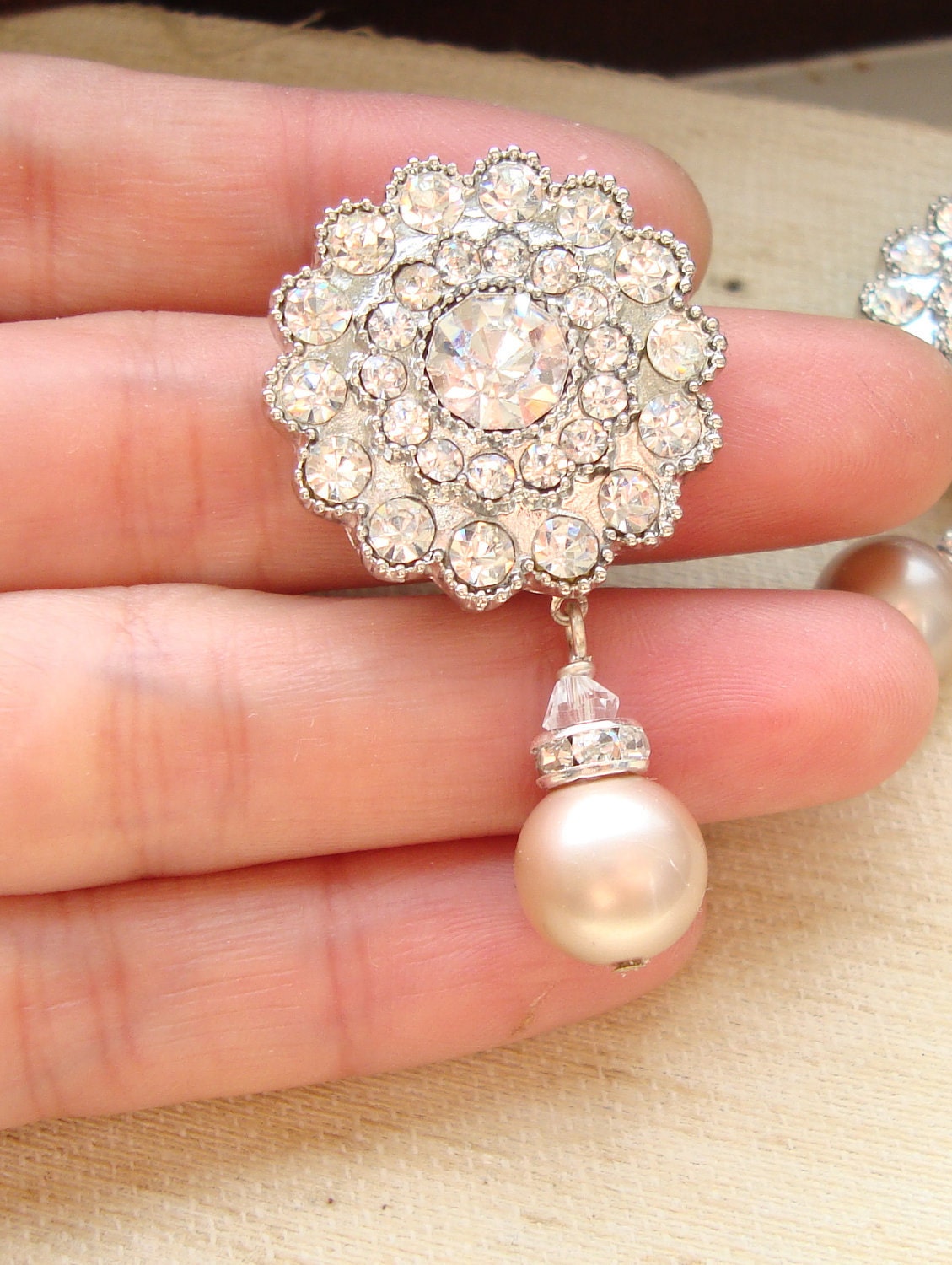 Champagne Pearl Bridal Earrings, Vintage Style Bridal Wedding Earrings, Champagne Pearl Wedding Earrings, VICTORIA
