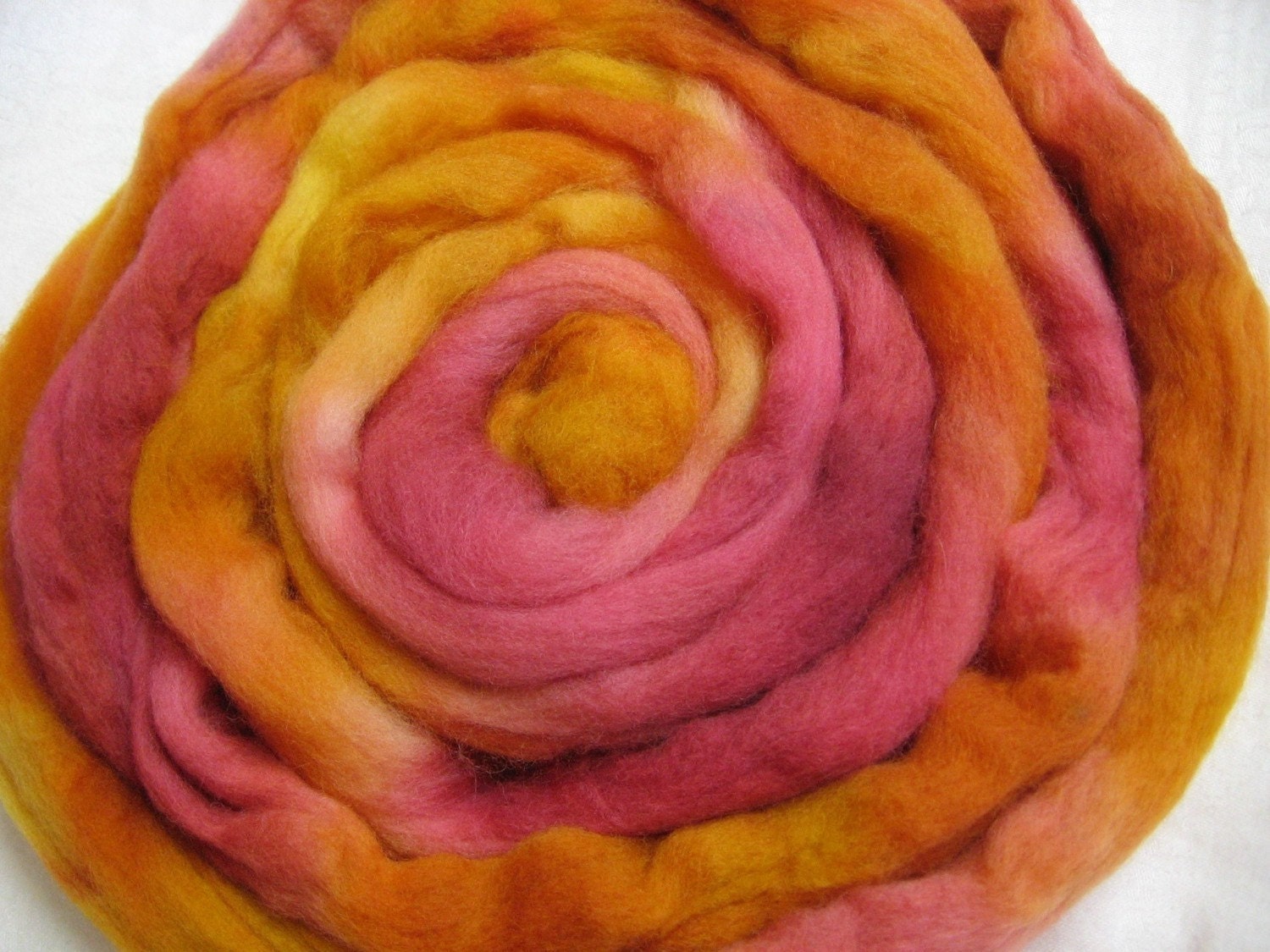 Hand Dyed Merino Wool Roving - Saturn colorway - 3.2 Ounces - Free Domestic Shipping