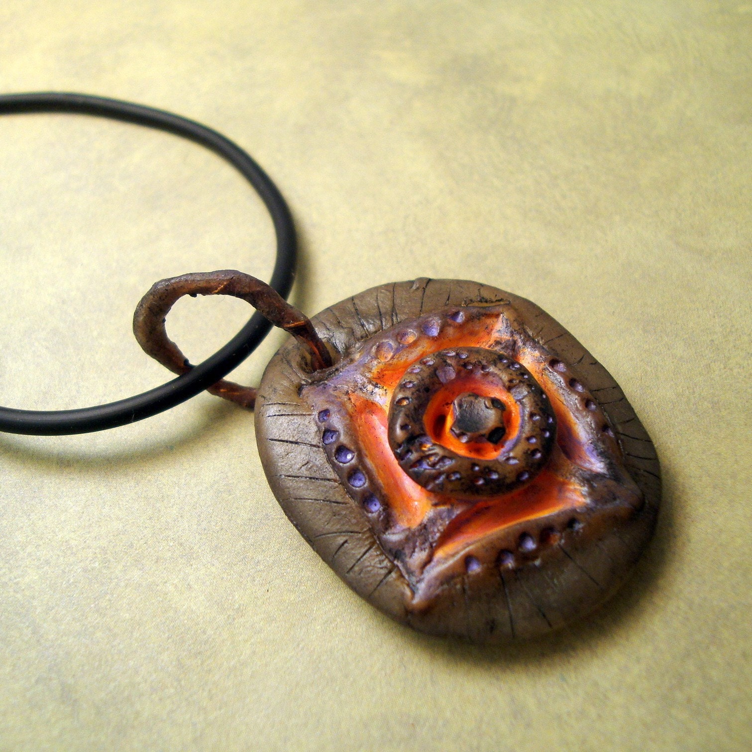 Square in circle reversible pendant