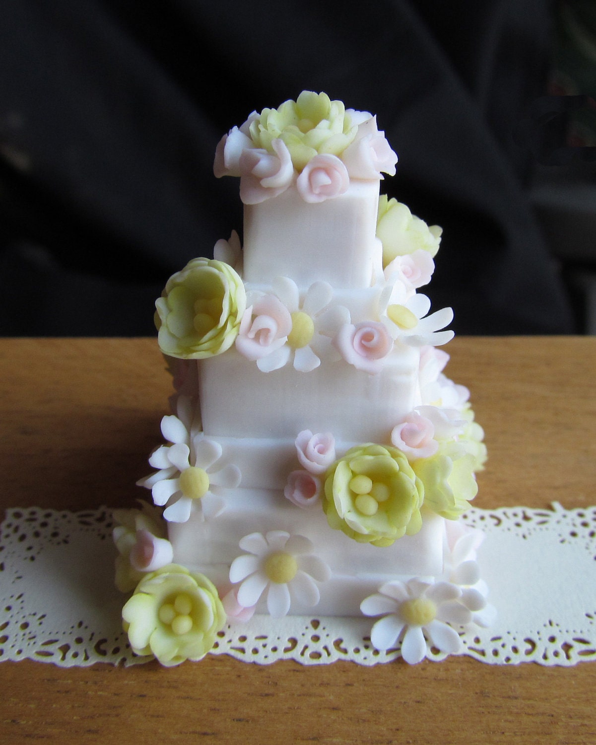 Learn to Make Miniature Dollhouse Cakes Tutorial Download Instructions - Two Different Cake Projects - IGMA