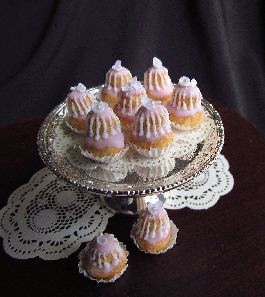 Learn to Make Miniature Dollhouse French Pastries PDF - Religieuse, Profiteroles, and Eclairs - Includes VIDEO INSTRUCTION links.