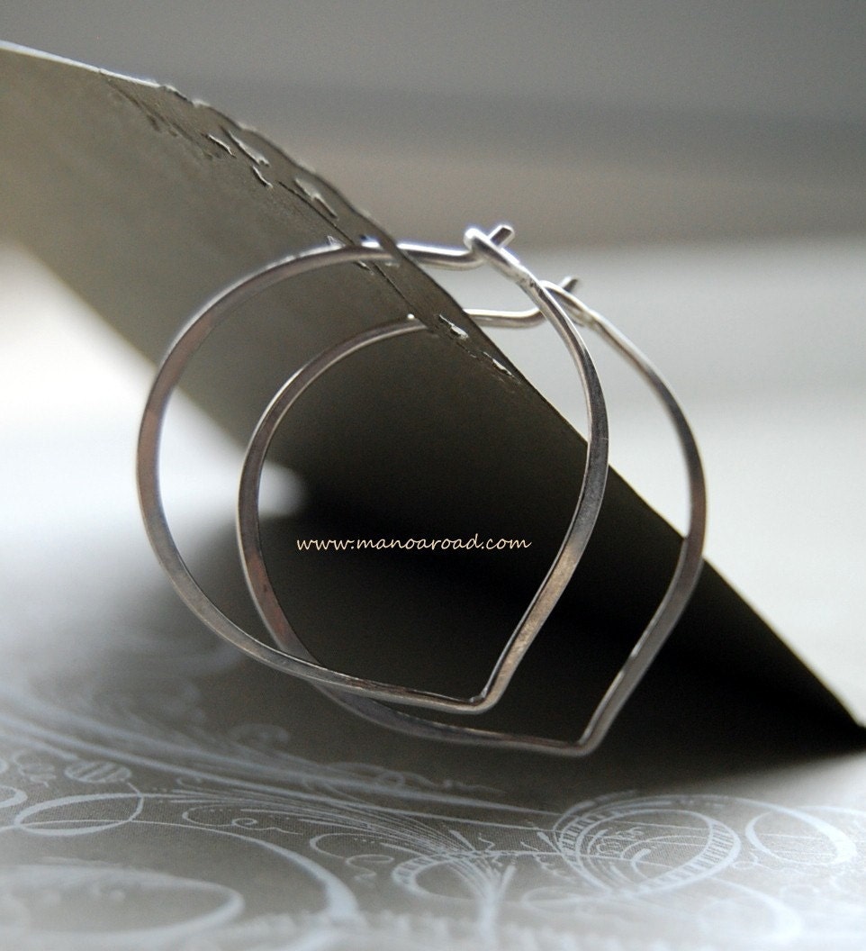 Momo Hoops - Hammered Sterling Silver Hoop Earrings