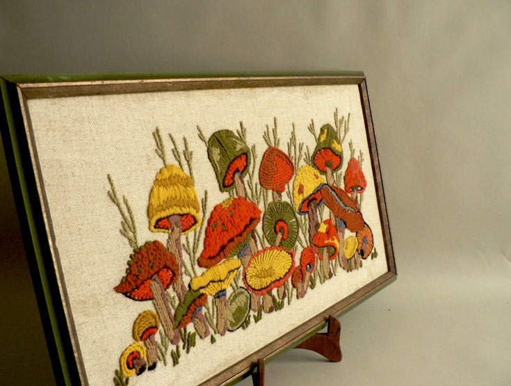Botanical Mushrooms Crewel Picture, Framed Wall Picture of Mushrooms