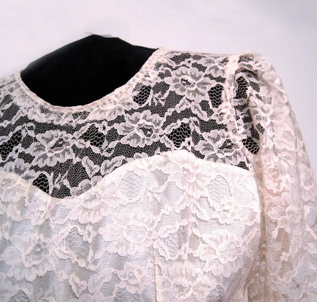Vintage 1970s Avec Moi IVORY LACE Blouse (S)