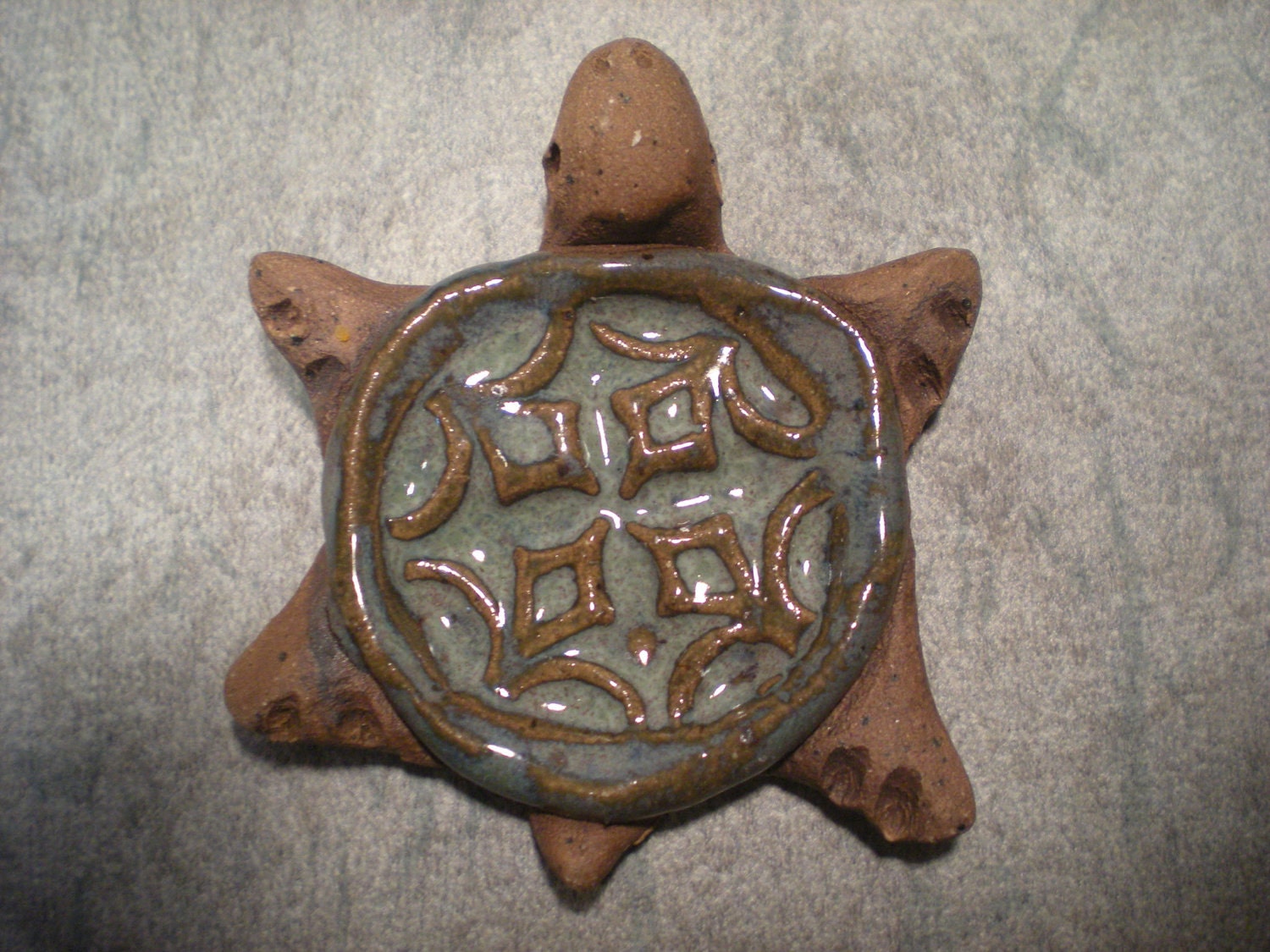 fantabulous sea turtle pendant by the MUDDY MUSE