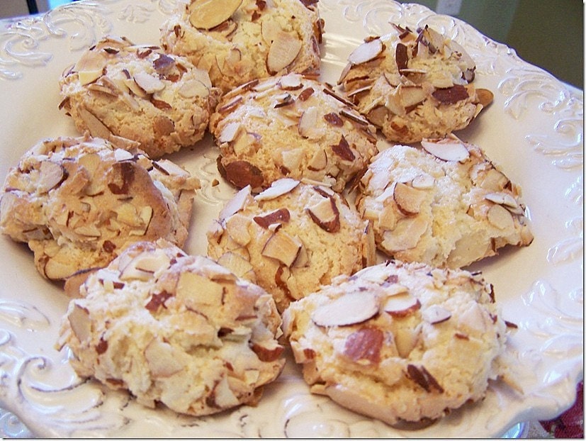 Almond Cookie Fragrance Oil  2 oz for candle and soap making