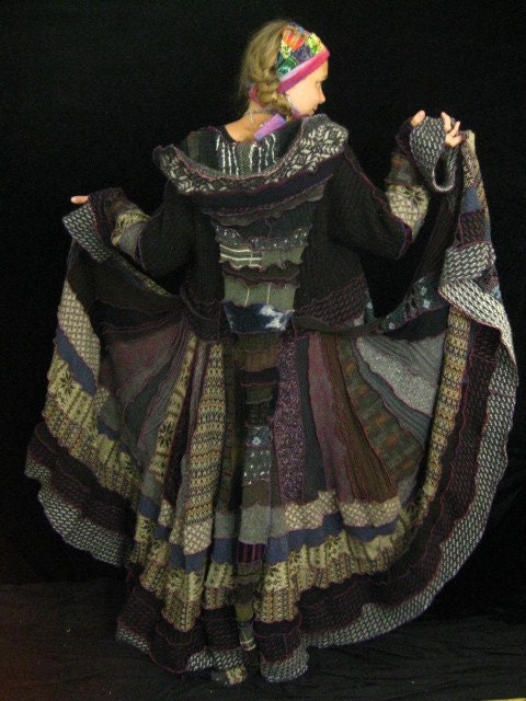 Elf Coat by Katwise - Recycled Jumper TUTORIAL