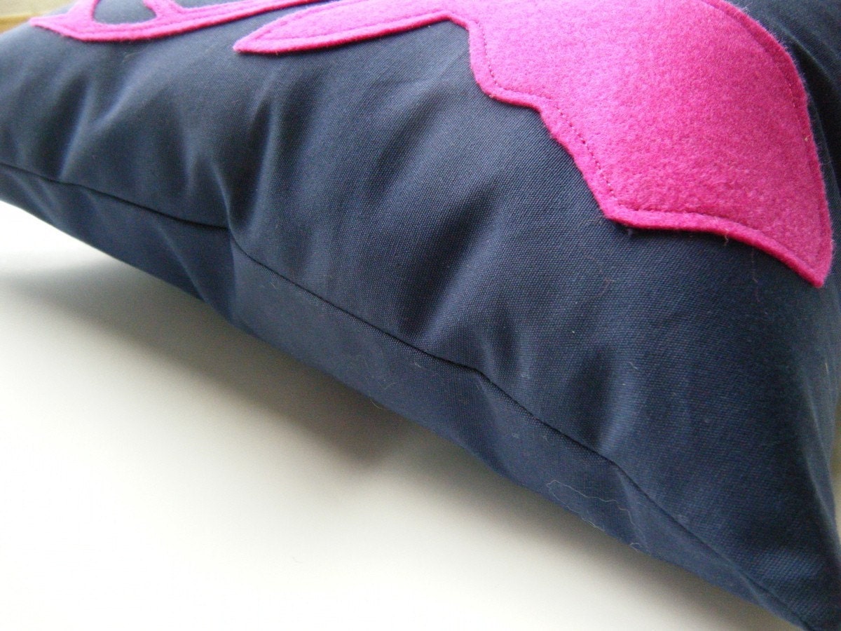 SALE Fuschia and Navy Buckhead Decorative Deer Pillow
