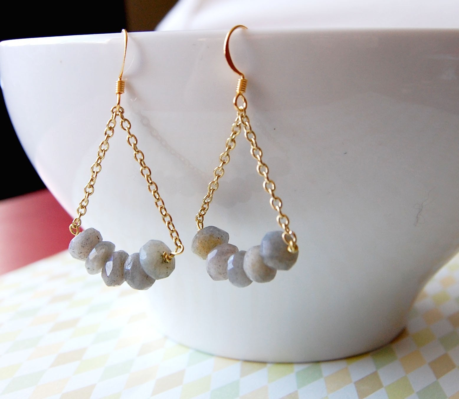 cyber monday - free shipping - simple stones - labradorite chandelier dangle earrings