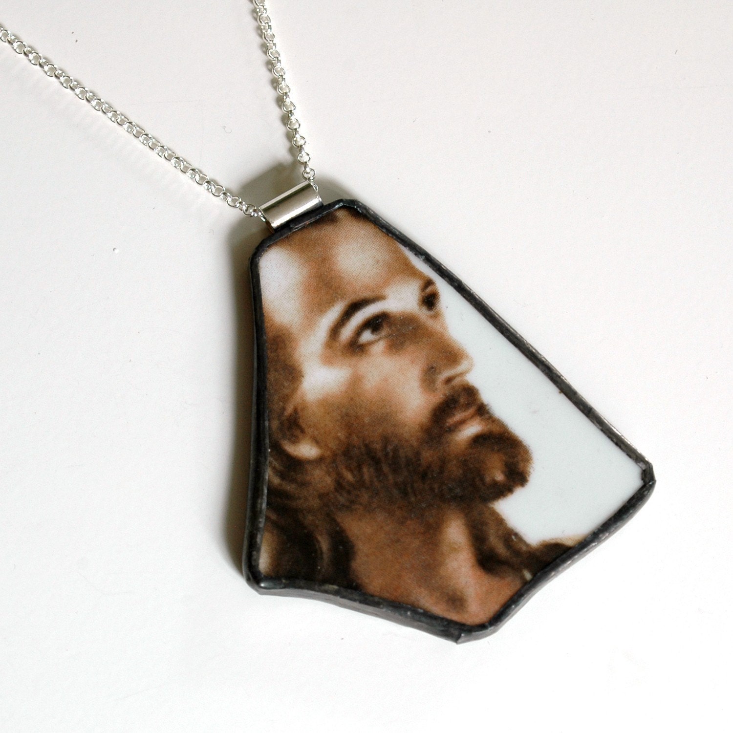 Broken Plate Pendant on Chain - Jesus - Recycled China