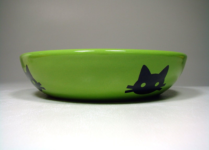 lo bowl kitty cabeza (avocado) - Made to Order / Pick Your Colour