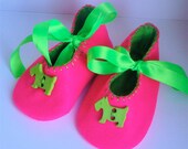 Scottie Dog Fuschia Pink and Lime Green Felt Baby Shoes/Booties