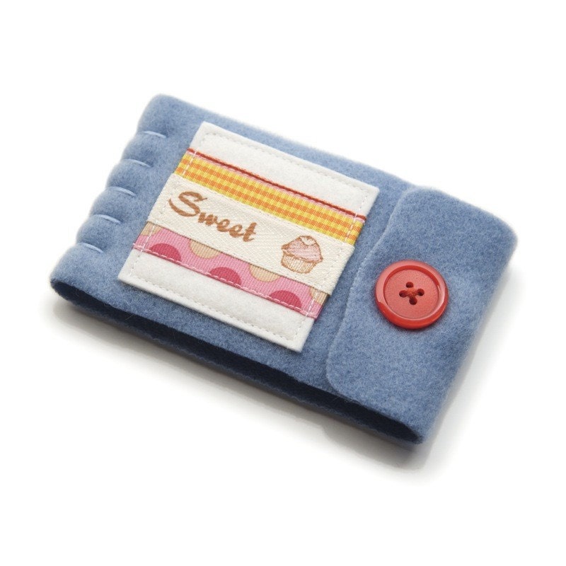 Needle book, Small Blue Wool, Felt Pages, Cupcake, Red Button, Sewing Supply