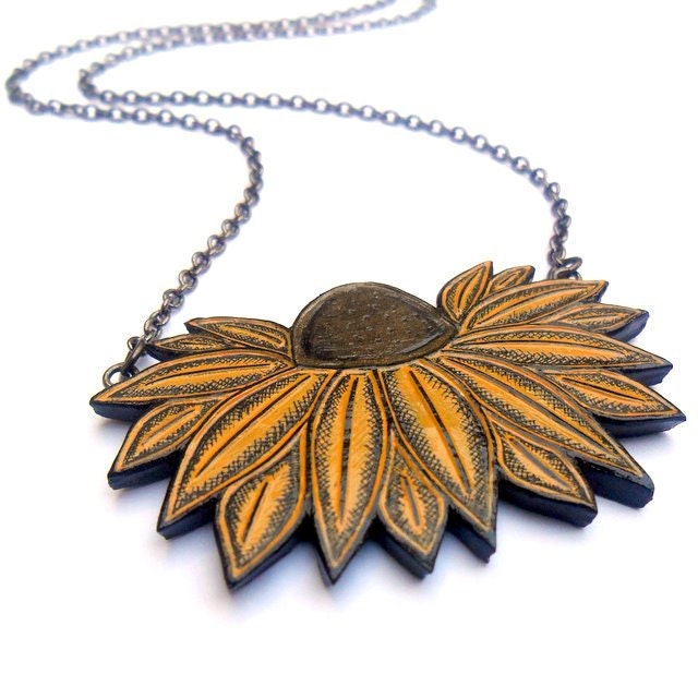 20% OFF SALE - Black-Eyed Susan Yellow Flower Necklace Jewelry - Preakness