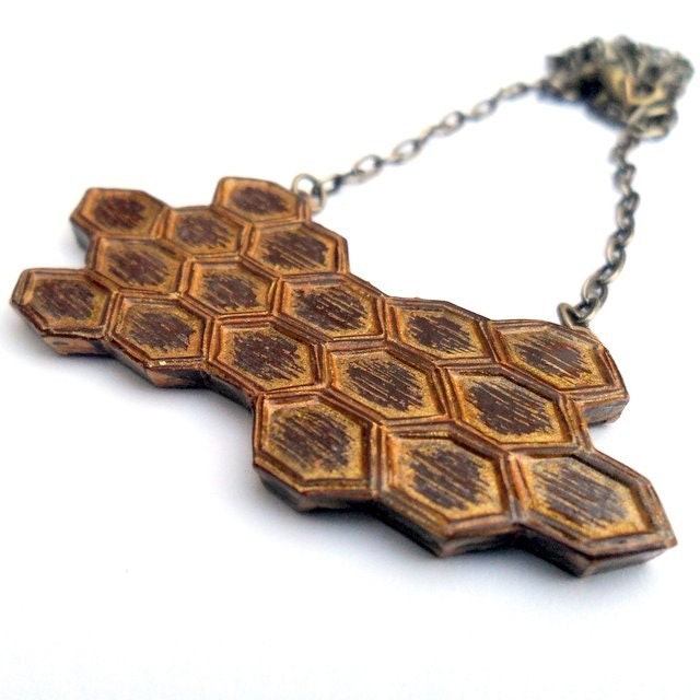20% OFF SALE - Honeycomb Necklace - Mother Natures Gold
