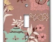 Tea Pot Kitchen 1950's Vintage Wallpaper Switch Plate