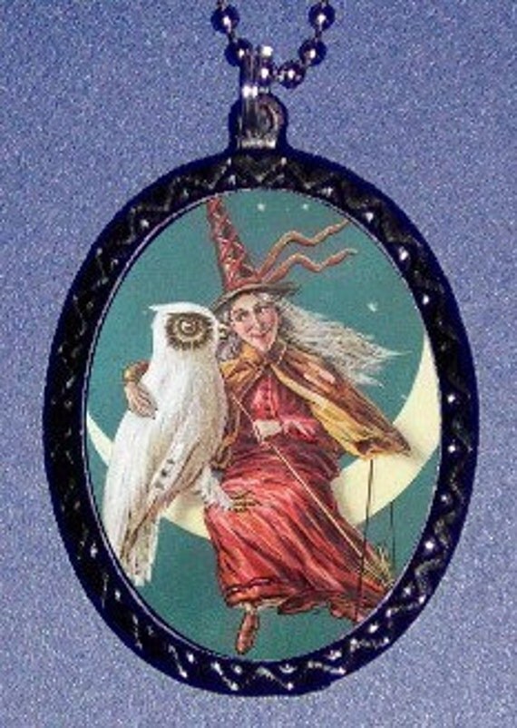 Witch with Owl DIY Vintage Halloween Necklace Pendant Victorian Goth Horror cool retro design