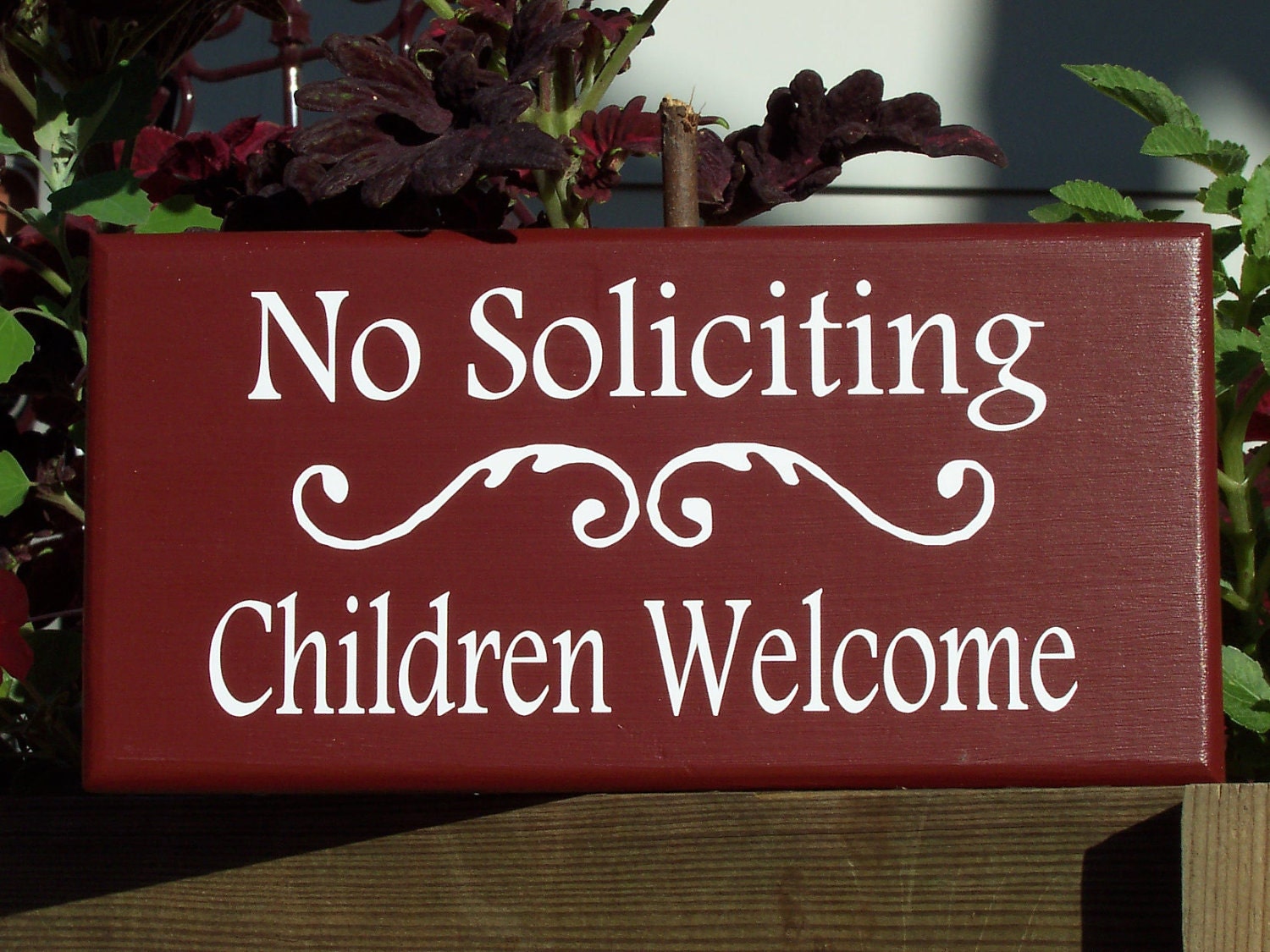 Whimsical Wood Vinyl Sign - No Soliciting Children Welcome Door Wreath Family Home Decor Rustic Red Sign
