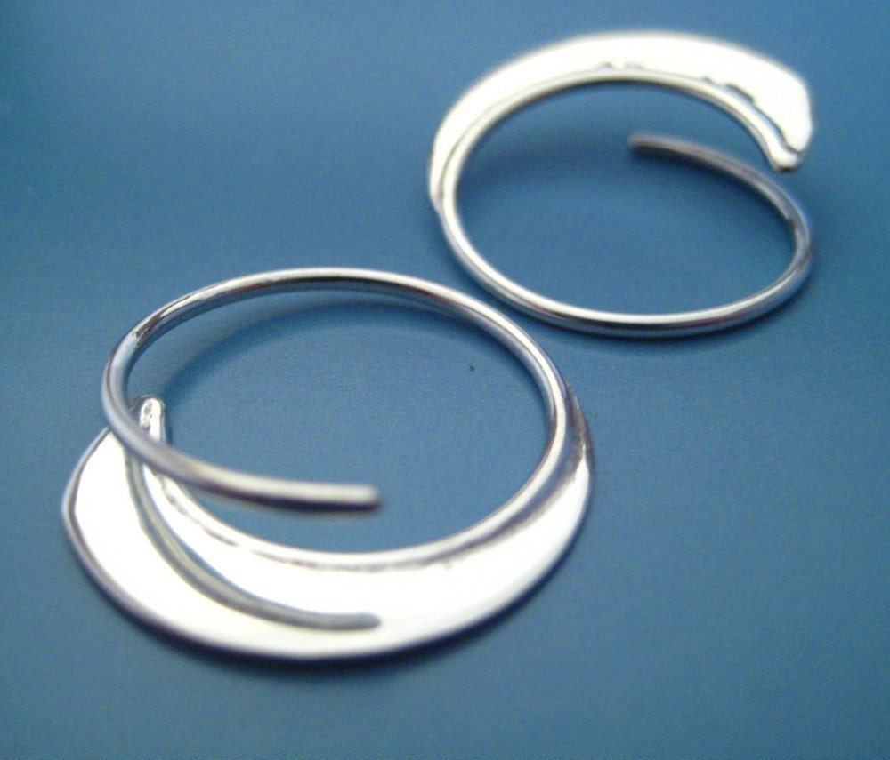 narrow petit blade earrings