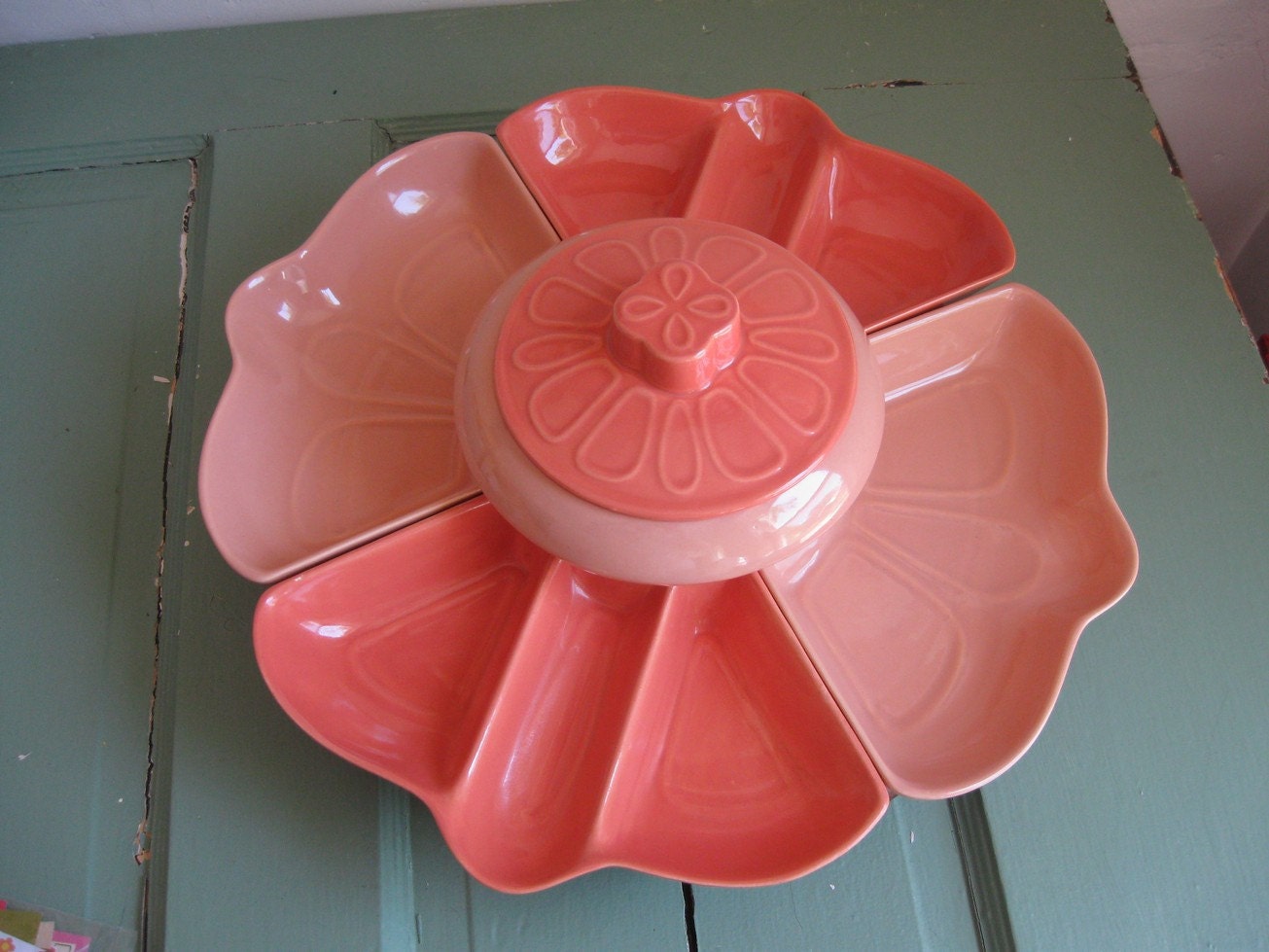 Lazy Susan 1960s Serving Platter with Dip Bowl, Wood Base, 7 Piece Set