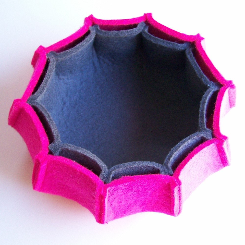 Sewing Pattern PDF - URCHIN 3mm Wool Felt Nesting Bowl Set