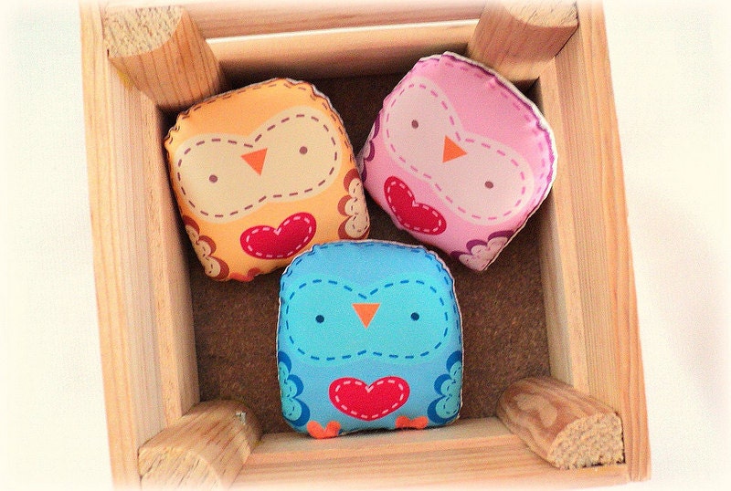 cute mini owl -- " öökull " (blue) -- charm /softie/ decoration
