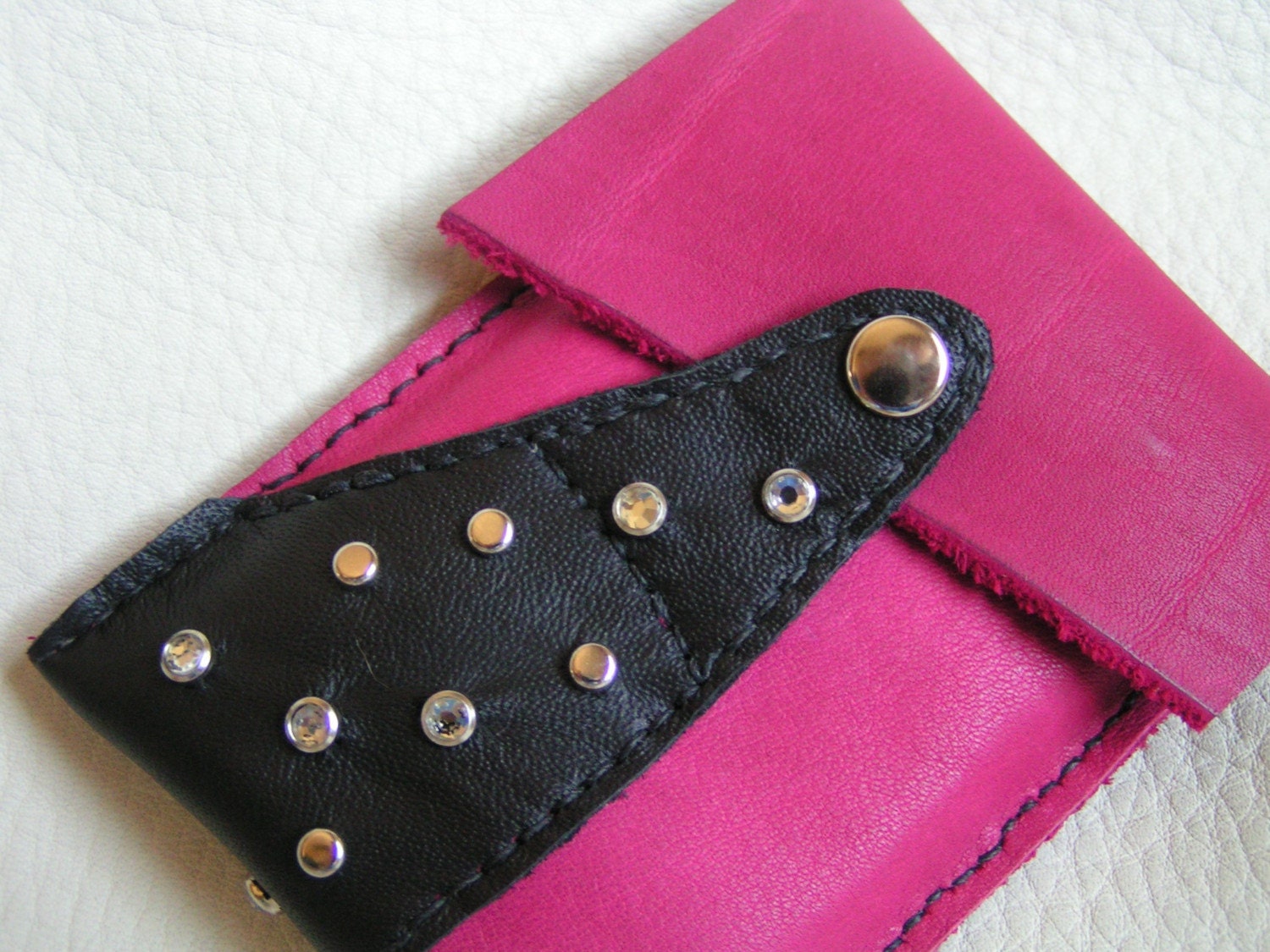 Pink, black and bling gadget case