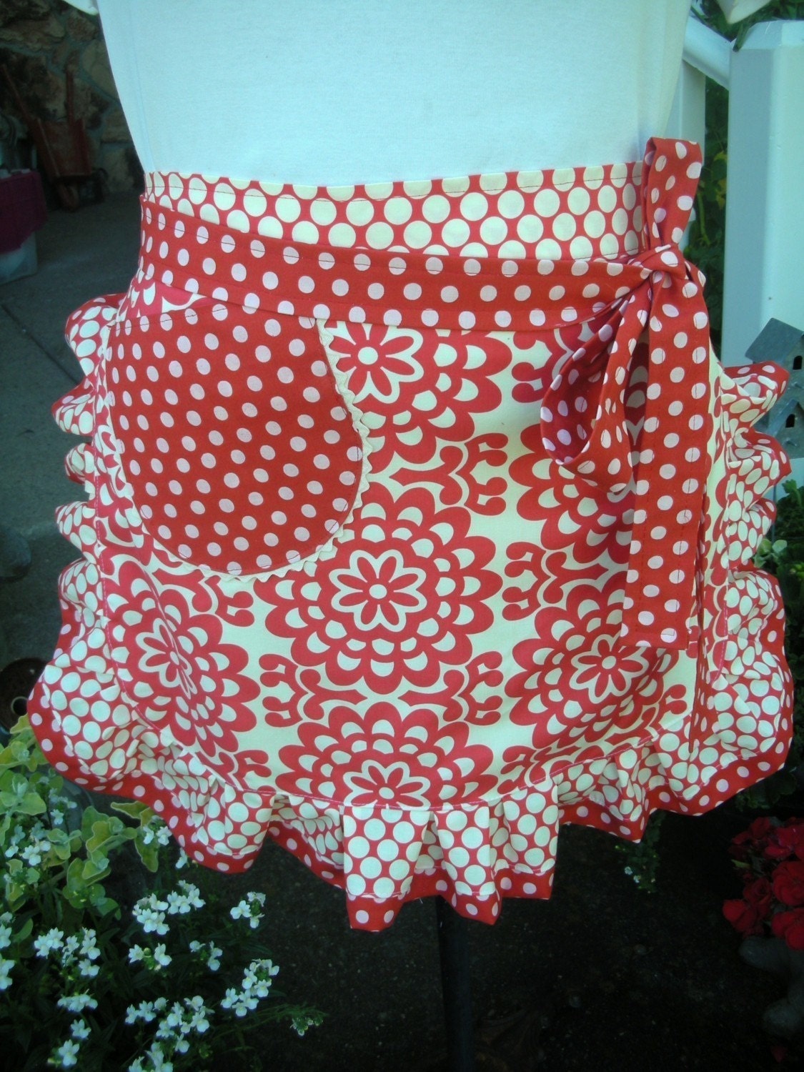 Red and White Aprons - Amy Butler Aprons - The Wall Flower Aprons with Pockets - Handmade Amy Butler Fabrics Apron