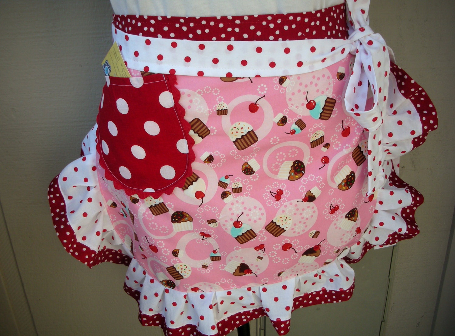 Apron Half Aprons - Cupcake Pink Aprons - My Pink Cupcake Party - Handmade Cupcake Waist Apron