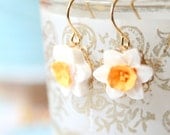 Little Daffodil Dangle Earrings