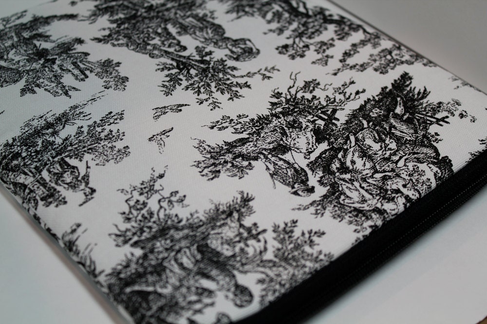13 inch MacBook Pro // 13 inch Macbook Pro with Retina Display - Laptop Sleeve Case Cover - Padded and Water Resistant - Toile