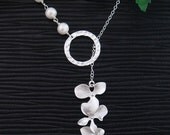 Orchid Wire wrapped Pearl Necklace, Dainty Circle Ring Necklace, STERLING Silver, Birthday, Bridal Wedding Jewelry, Bridesmaids gifts