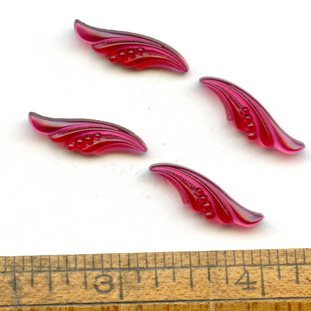 Vintage Glass ANGEL WINGS 2 Two Pairs Ruby Red Flat Back 22mm Molded Pattern Loverly MORE AVAlLABLE