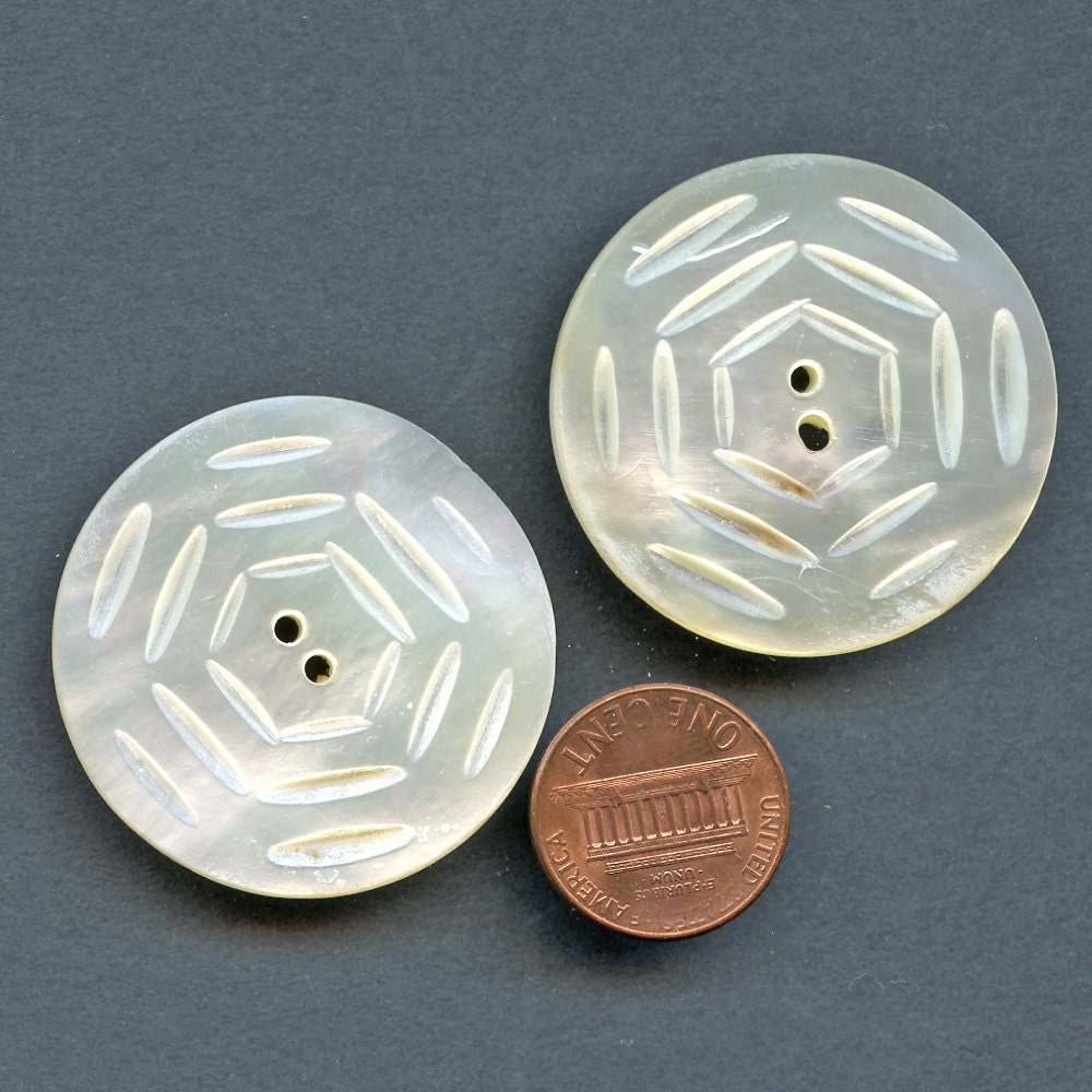 Carved Buttons Shell Extra LARGE Matching Pair of Vintage 1 1/2 inch size 7938