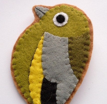 Felt Bird Brooch, Greenfinch, spring green, moss green
