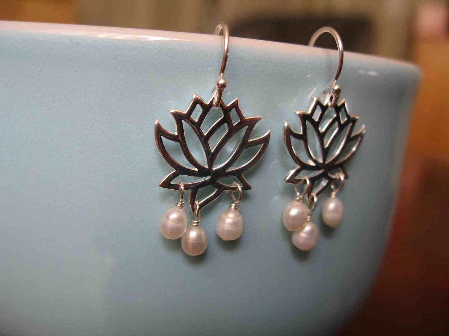 Lotus flower with pearls - Sterling Silver earrings