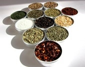 large magnetic everyday spice kit. an ideal gift for a novice cook.