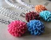 Bridesmaids Jewelry Sets, Chrysanthemum Antique Silver,  Single Flower Necklace,   Set Of FIVE, Bridesmaid Gifts, You Choose Your  Colors,