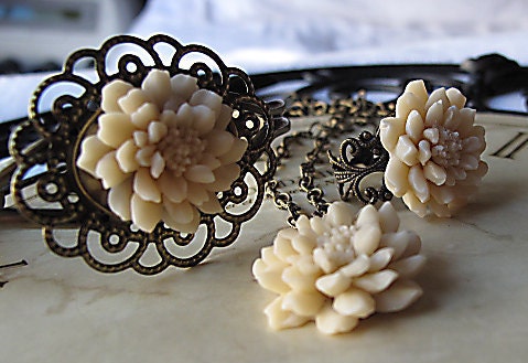 Bridesmaid Jewelry Sets, Bracelet, Necklace, Ring,  Antique Brass, Chrysanthemum  Flowers, Vintage Inspired Wedding