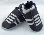 Mini toes soft sole leather BABY crib shoes navy running pick your size