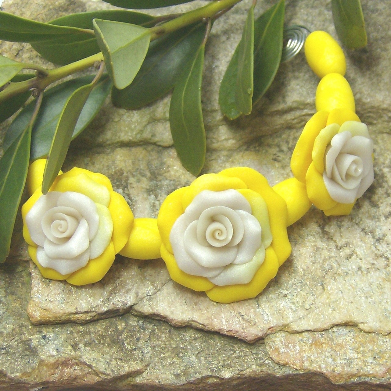 Rose bead set Lemon Meringue