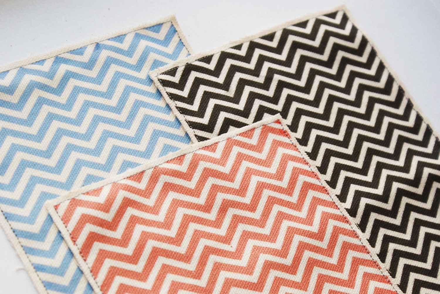 Blue Chevron Print Dolls House Rug - 12th Scale - Choice of colours