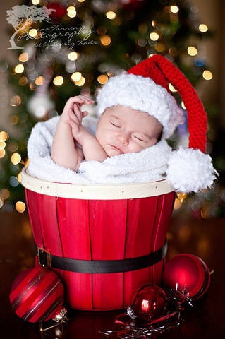 NEW 0-6 Month Santa's Hat Photography Prop