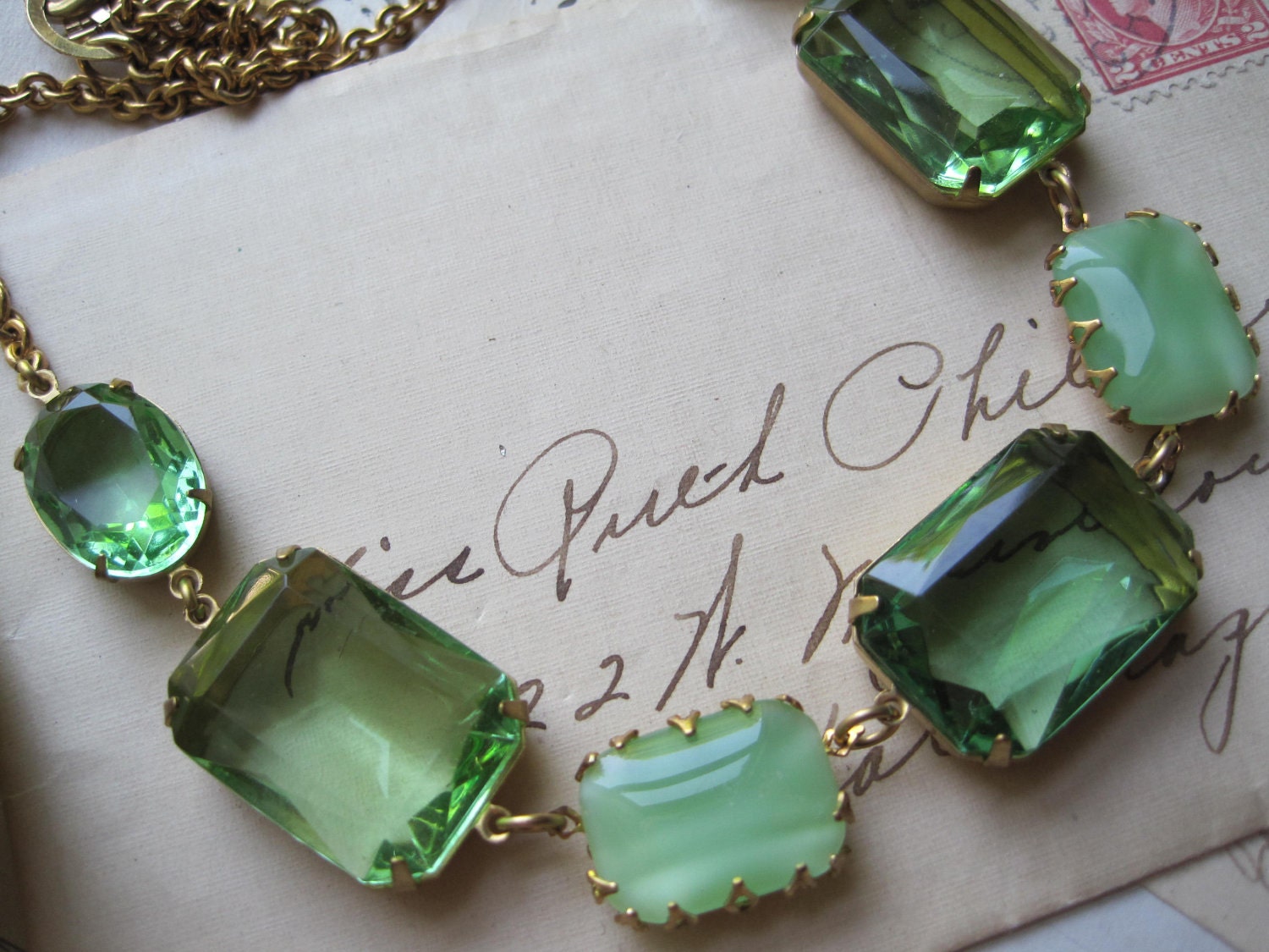 Downton Dowtown Abbey style peridot pale green vintage jewel necklace. Mint Julep.  gift box
