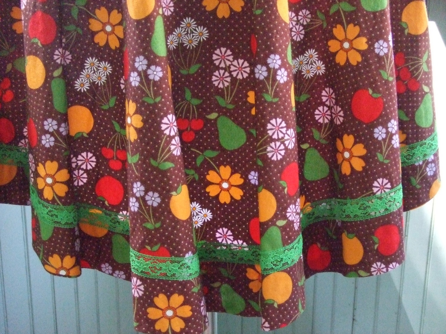 Fruit Basket Upset Retro Style Half Apron