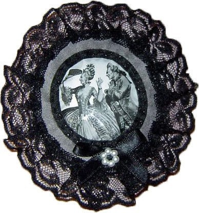 La Danse Cameo Brooch