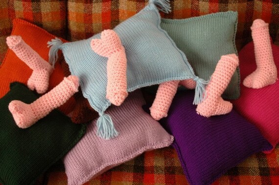 Penis Cushion MATURE