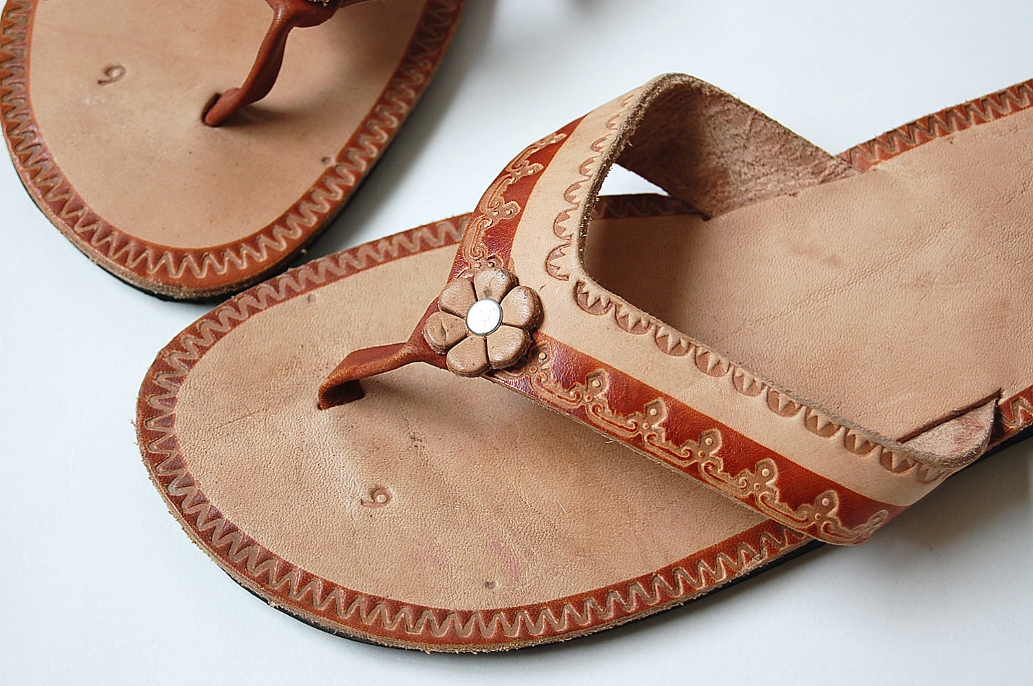 Leather Thong Sandals . made in Mexico . tooled . by shopgoodgrace