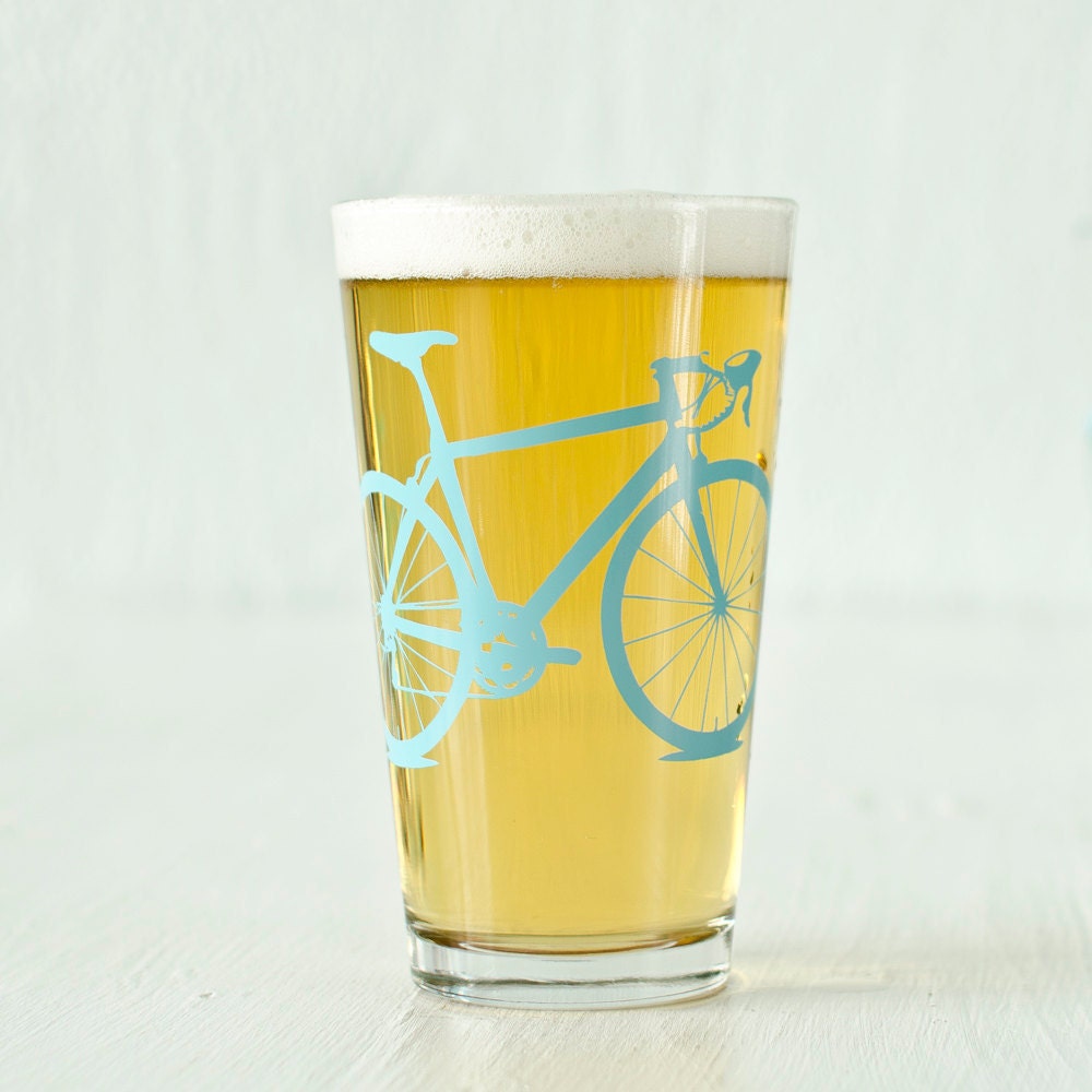 2 bicycle pint glasses, turquoise bike