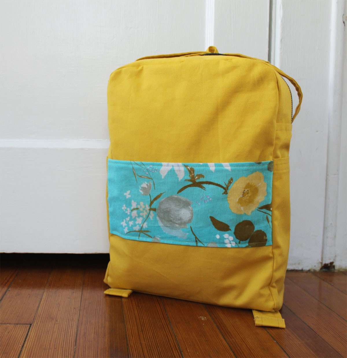 yellow spring blooms back pack and tote